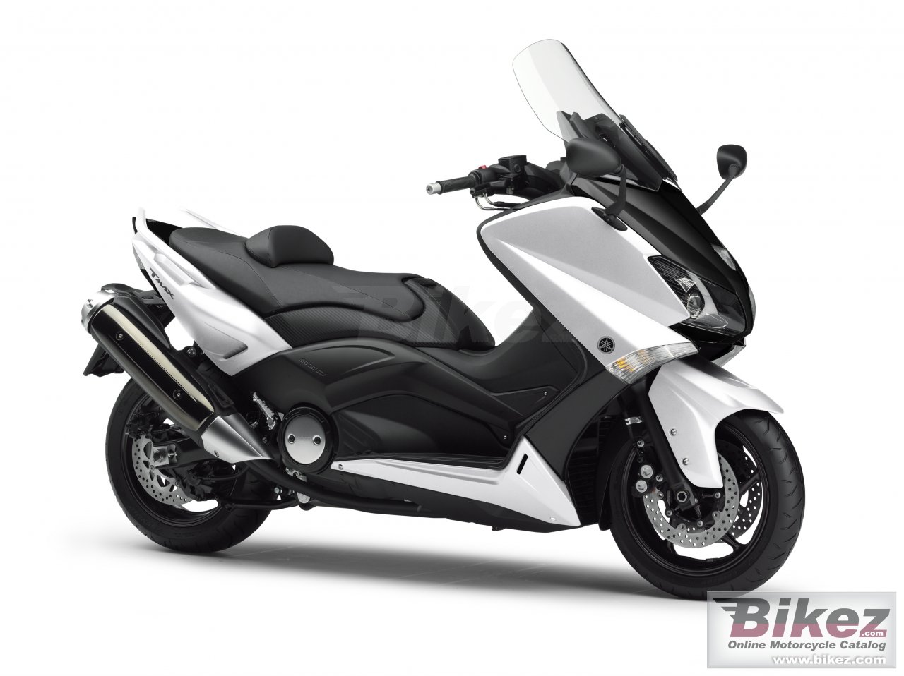 Big Yamaha tmax picture and wallpaper from Bikez.com
